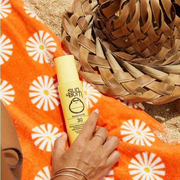 SunBum Sunscreen Oil SPF 30 OR SPF 50 with Coconut Oil NEW! FULL SIZE! 5 fl oz - Picture 5 of 13